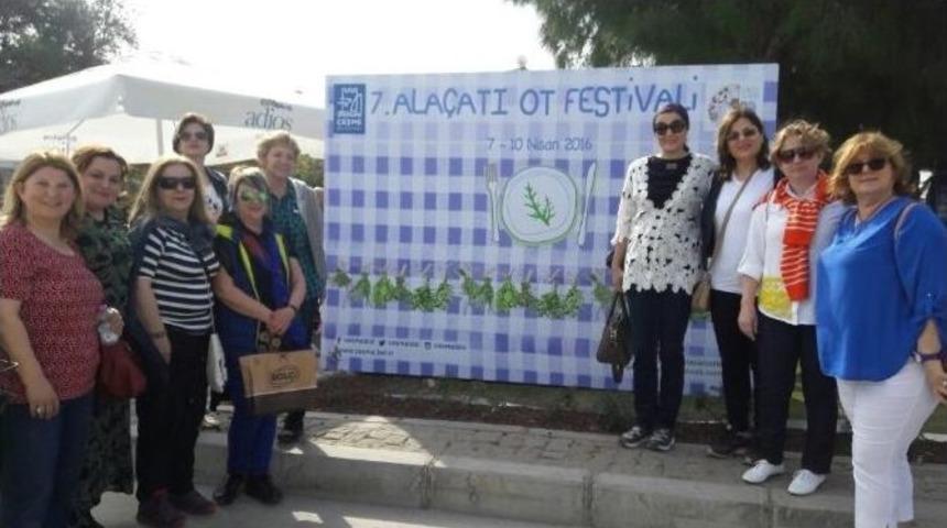 Kadın Meclisi Ala&ccedil;atı Ot Festivali&rsquo;nde