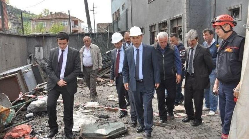 Başkan Uysal, Kalorifer Kazanının Patladığı Okulda İncelemelerde Bulundu