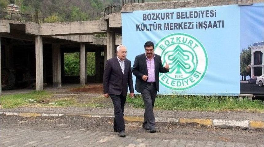 Eski Bakan Başesgioğlu, Bozkurt’u Ziyaret Etti