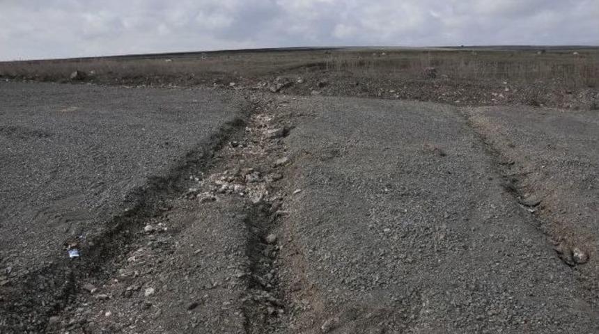 Kars Mezre Yolu &Ccedil;ile Dolu