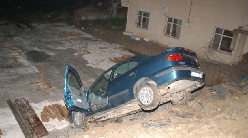 &Ouml;n&uuml;n&uuml; G&ouml;remedi İnşaat Temeline U&ccedil;tu