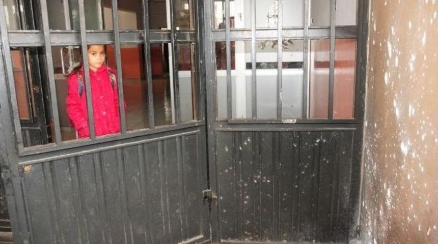 Van&rsquo;da Okula Bomba