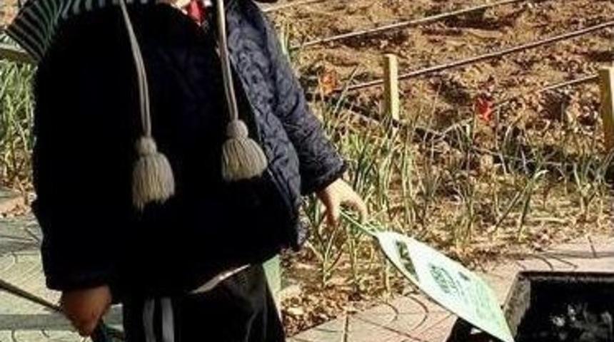 Kamyonetin &Ccedil;arptığı İki Yaşındaki Bilal &Ouml;ld&uuml;