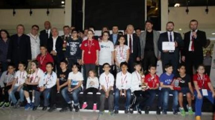 İstanbul &ldquo;şah-mat&rdquo; Dedi