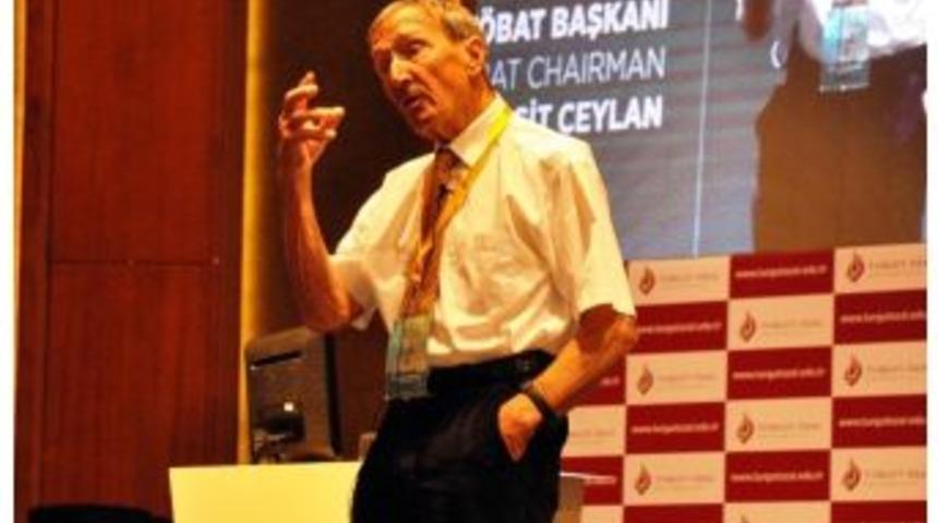 Nobel &Ouml;d&uuml;ll&uuml; Zinkernagel, Kızılcahamam&rsquo;da Uluslararası Tıp &Ouml;ğrenci Kongresine Katıldı