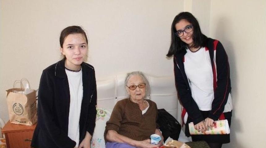 Ted İzmir&rsquo;den Dopdolu Yaşamlara Ziyaret