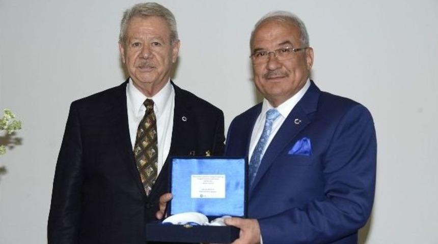 Kocamaz: "hayvanlara Sahip &Ccedil;ıkmak T&uuml;m İnsanlığın G&ouml;revi&rdquo;