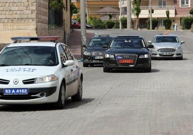 Başbakan Ve Bakanlar Tarihi Toplantı İçin Gaptem’e Geldi