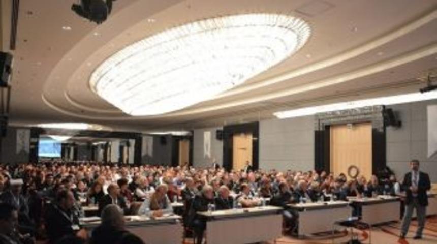 Apple, Facebbok Ve Twitter Hissesi Alacaklar Bu Semineri Bekliyor