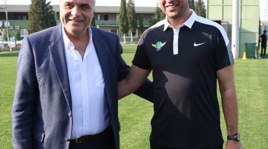 Akhisar Belediyespor, Cihat Arslan İle Nikah Tazeledi