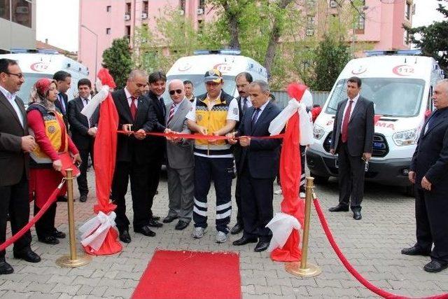 Yalova’ya 4 Yeni Ambulans