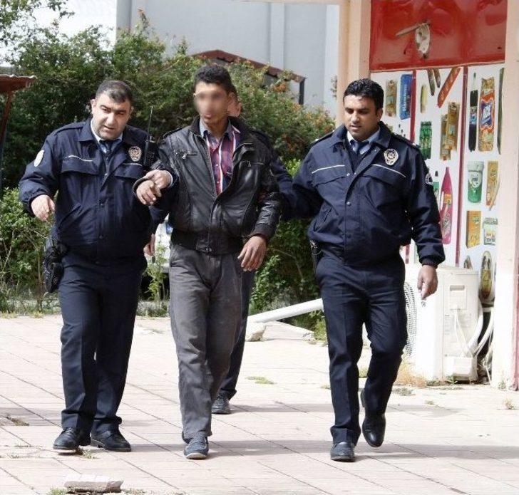 Antalya’da 5 Katlı Binanın Çatısında İntihar Teşebbüsü G3