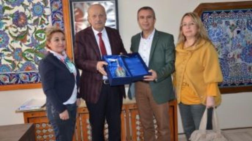 Kazan, Başkan Sargın’ı Ziyaret Etti