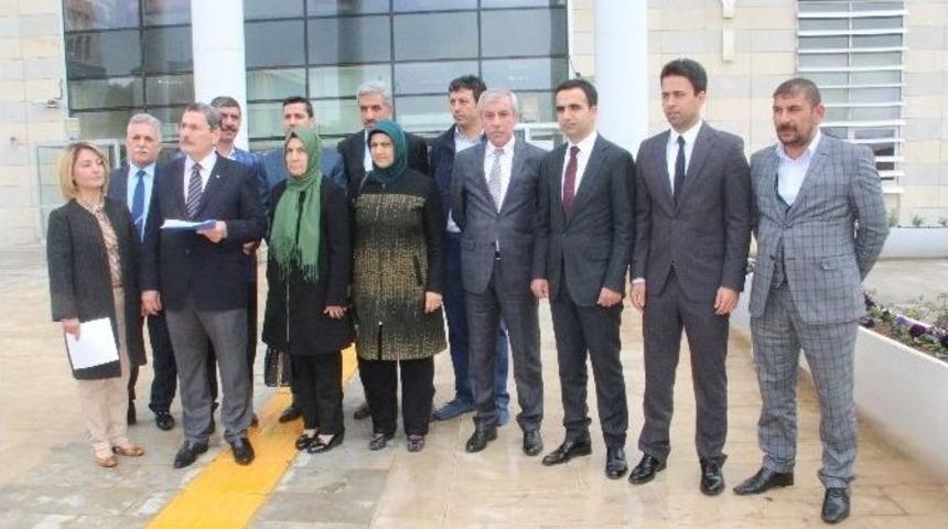 Belediye Meclis Üyelerinden Kılıçdaroğlu Hakkında Suç Duyurusu