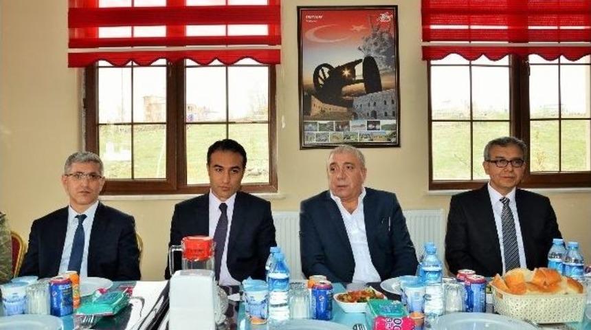 Erzurum’un Çat İlçesinde Polis Haftası Etkinliği