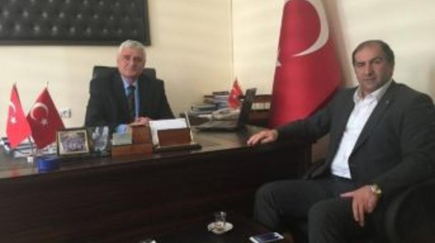 Vural, Yeni Meclis Başkanını Ziyaret Etti