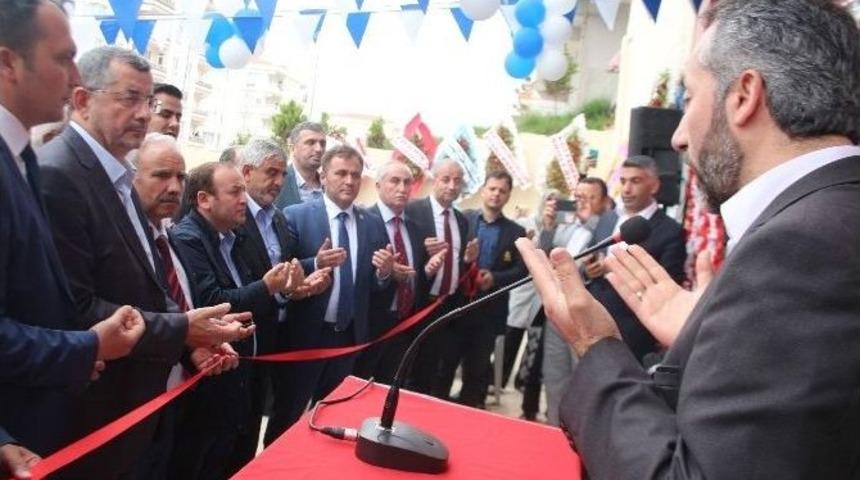 Yeni D&uuml;nya Vakfı Gaziantep Şubesi Dualarla A&ccedil;ıldı