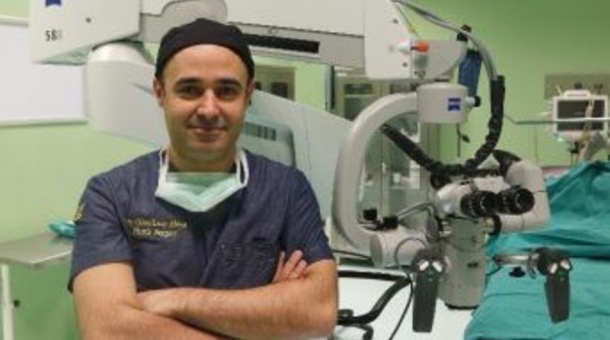 Mikrocerrahi Y&ouml;ntemle 5 Saat S&uuml;ren Ameliyat Başarı İle Yapıldı