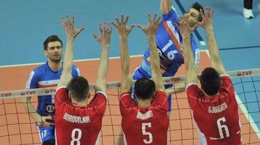 İneg&ouml;l Belediyespor&rsquo;un Avrupa Hayali Başka Bahara