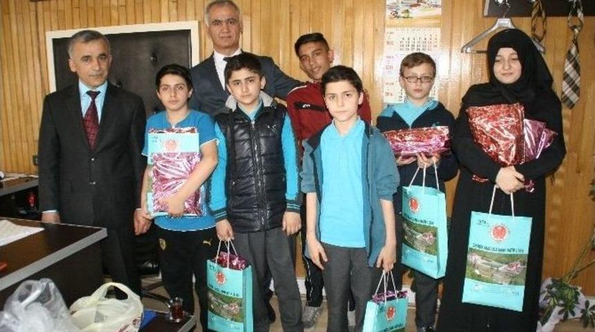 İmam Hatip &Ouml;ğrencileri Yarışmadan Başarıyla D&ouml;nd&uuml;ler