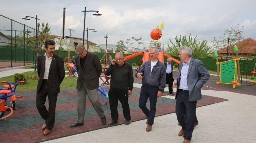 Başkan Dişli Temalı Park&rsquo;ta İnceleme Yaptı