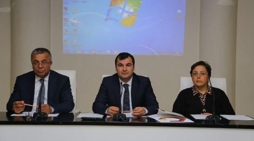 Toprak: &ldquo;markalaşmak İstiyorsak D&uuml;nya &Ccedil;apında &Ccedil;alışmaların Yapılması Gerekliydi&rdquo;