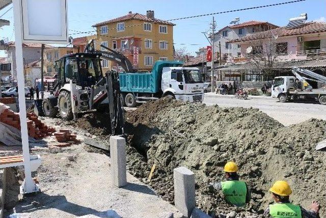 Selendi’de Alt Yapı Sorunları Çözülüyor