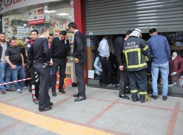 Asma Tavan Çökünce Panik Yaşandı