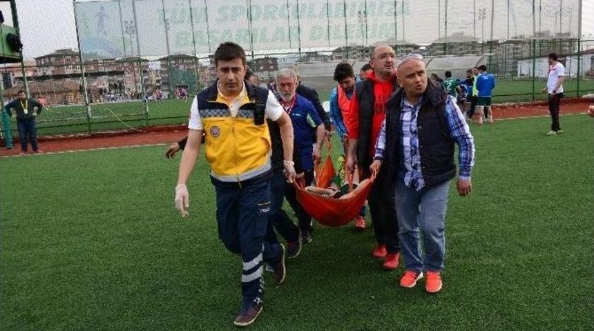 Sahaya Atlayan Doktor, Futbolcunun Hayatını Kurtardı