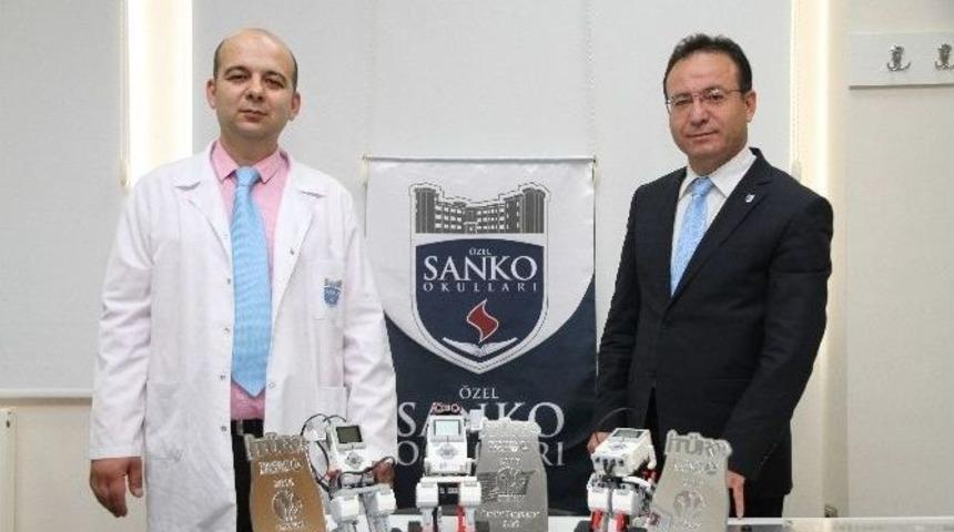 T&uuml;rkiye&rsquo;nin Robot &Uuml;retim Merkezi: &Ouml;zel Sanko Okulları