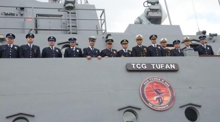 Donanma Komutanlığı&rsquo;ndan Polis Haftasına &Ouml;zel Faaliyet