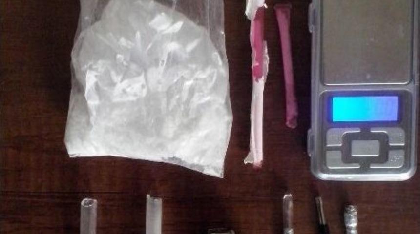 Erzincan&rsquo;da 42 Gram Metamfetamin Ele Ge&ccedil;irildi