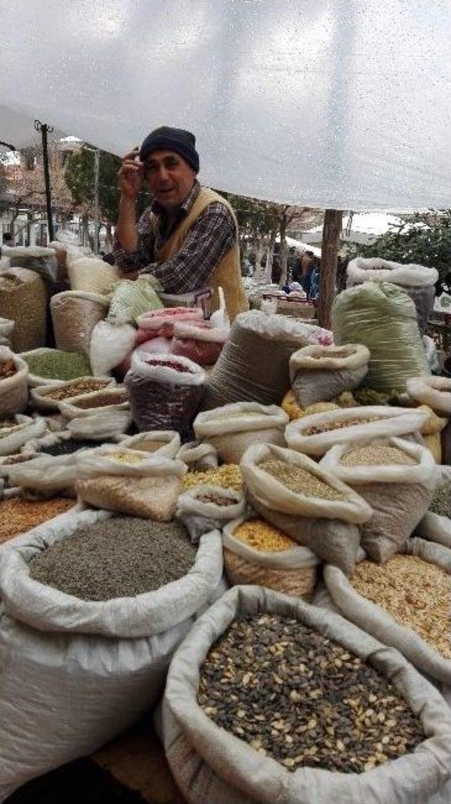 Yerli Tohumlar Pazar Tezgahlarını Süslemeye Başladı