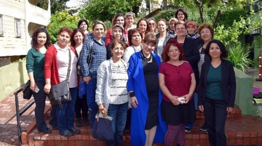 Muratpaşa Belediyesi&rsquo;nden Kursiyerlere Girişimcilik Dersi