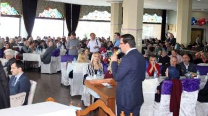 &Ccedil;ocukların Okul Başarısının Artması İ&ccedil;in Toplandılar