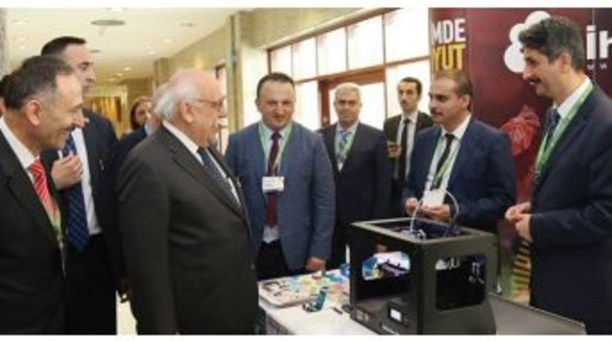 Bakan Avcı Projeleri İnceledi