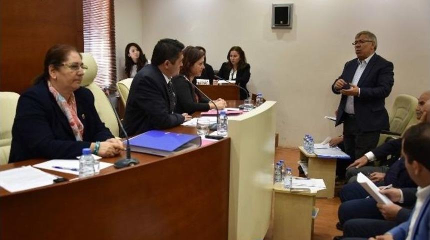 Aliağa Belediye Meclisinde Tartışılan &Ouml;nerge