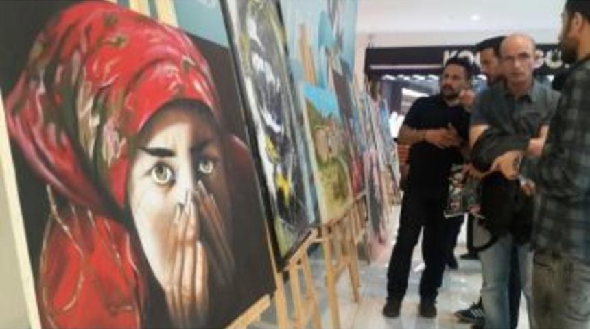 &Ouml;ğrenci Sergisine B&uuml;y&uuml;k İlgi