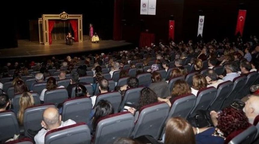 Nilg&uuml;n Belg&uuml;n &ldquo;aşk Ve Komedi&rdquo; İle Coşturdu