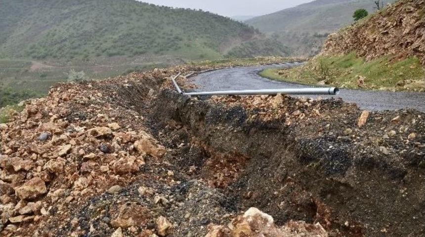 Diski Eğil&rsquo;in K&ouml;ylerine İ&ccedil;me Suyu G&ouml;t&uuml;r&uuml;yor