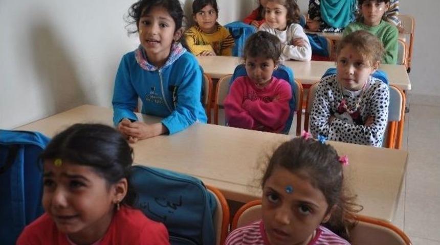 Reyhanlı&rsquo;da 3 Bin Suriyeli &Ccedil;ocuğa Aşı