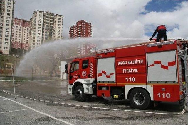 Yozgat Belediyesi 285 Bin Liraya Yeni Bir İtfayie Aracı Aldı