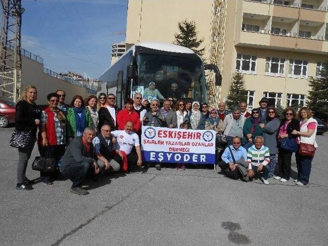 Eskişehirli Şairler Ve Sanatçılardan Kapadokya Gezisi