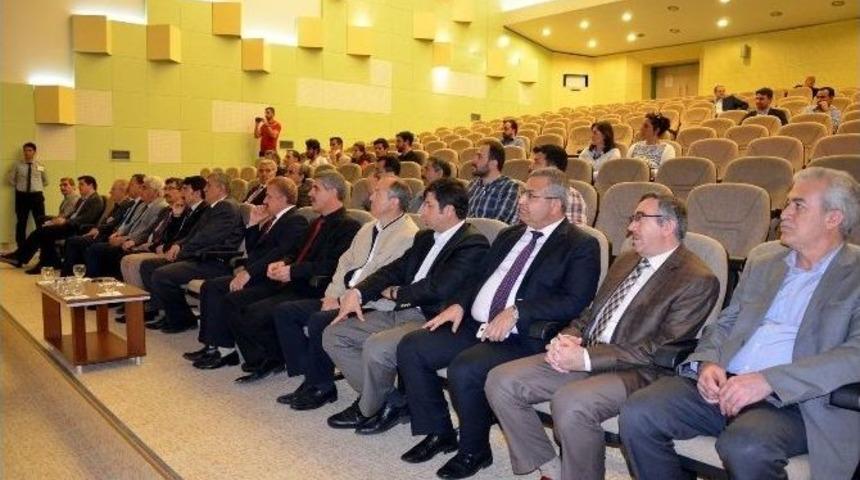 Harran &Uuml;niversitesinde Bilimde Başarının Sırları Konferansı