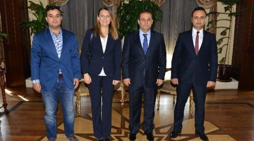 Stk&rsquo;lardan Vali T&uuml;rker&rsquo;e Ziyaret