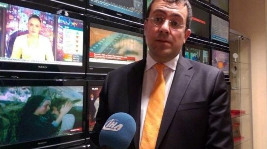 (&ouml;zel Haber) Kitabı İ&ccedil;in Canını Hi&ccedil;e Sayan O Akademisyen Şimdi Başbakan