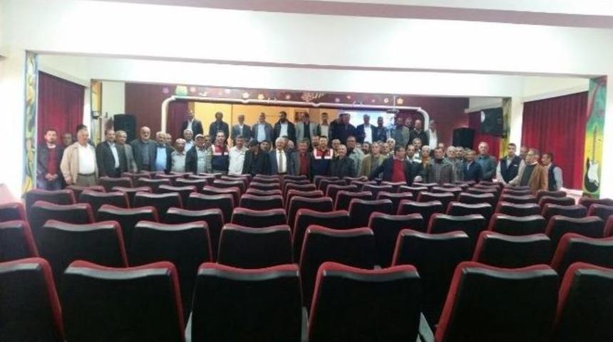 Pat Pat Ve Trakt&ouml;r Kullanıcılarına Trafik Semineri Verildi