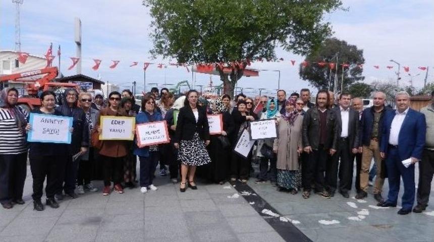 Bir Yanda Ak Kadınlar, Diğer Yanda Chp&rsquo;li Kadınlar