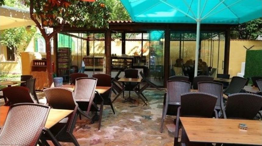 Efeler&rsquo;de &rsquo;saklı Bah&ccedil;e&rsquo; Hizmete A&ccedil;ılıyor