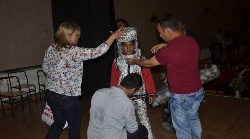 Yuri Gagarin&rsquo;in Hayatı &Ouml;rencilere Anlatıldı